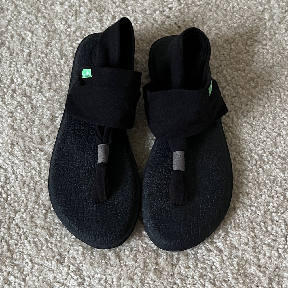 Sanuk Black Sandals